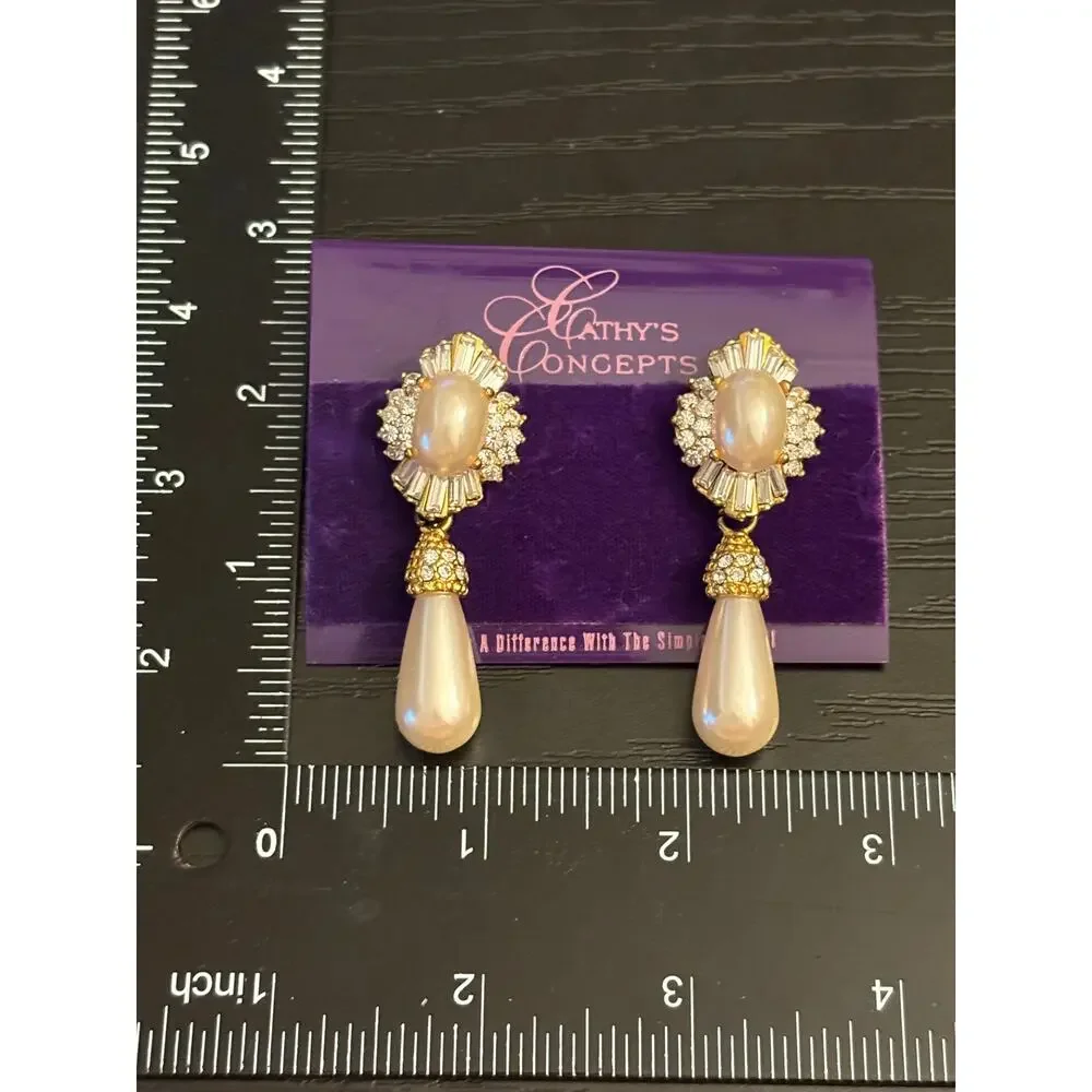 Cathy's Concepts Pearl Rhinestone Drop Earrings NWT